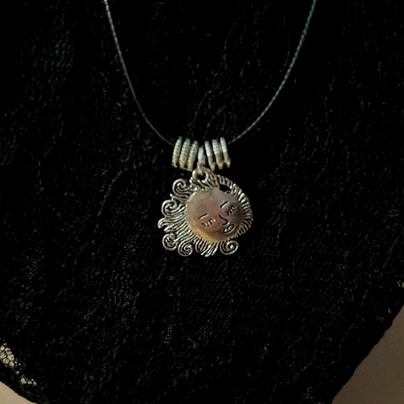 NWT Windblown Pendant Necklace - Picture 5 of 9